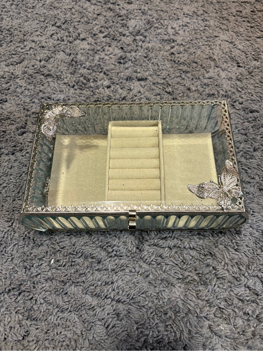 NWOT vintage glass jewelry box with silver butterflies on each end and silver